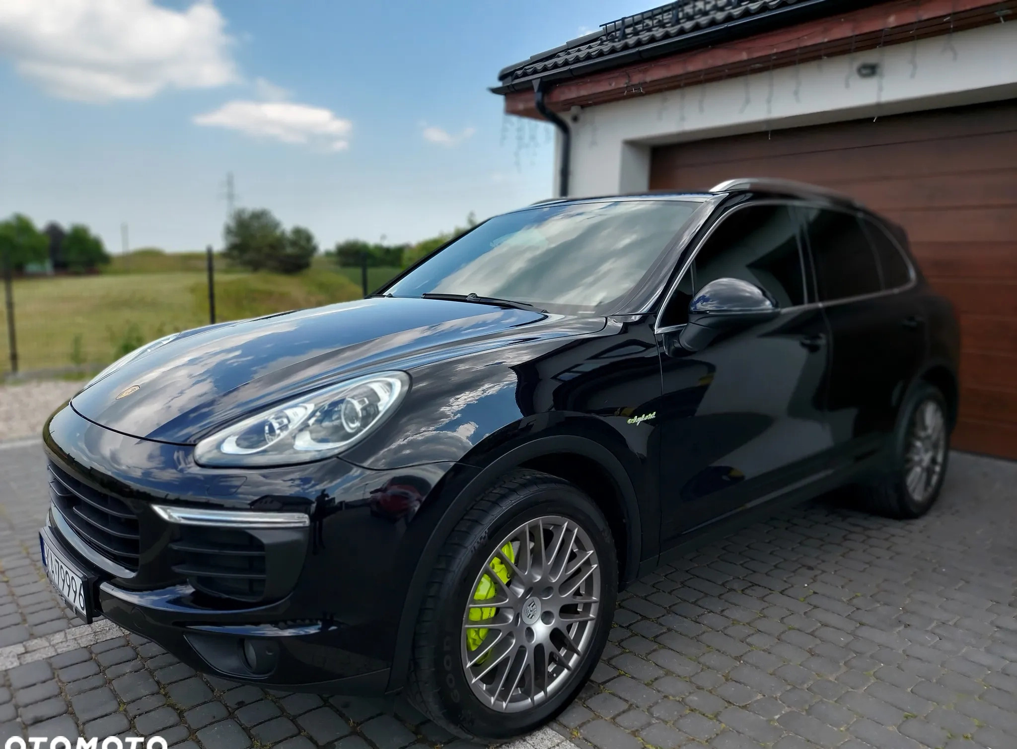 Porsche Cayenne cena 169000 przebieg: 210000, rok produkcji 2015 z Barlinek małe 742